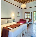 Hotel Aatu - Adults Only 4*