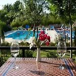 Aatu - Adults Only Peratallada