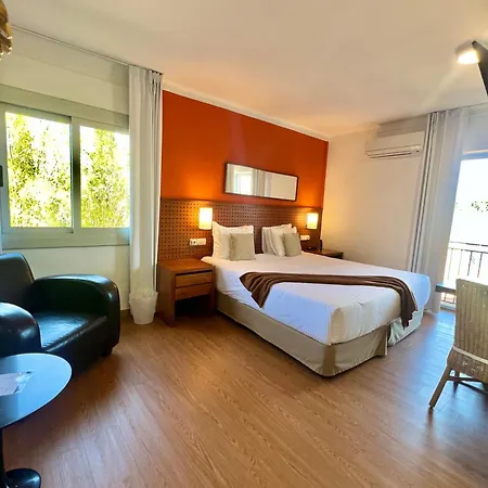 מלון Aatu - Adults Only 4*