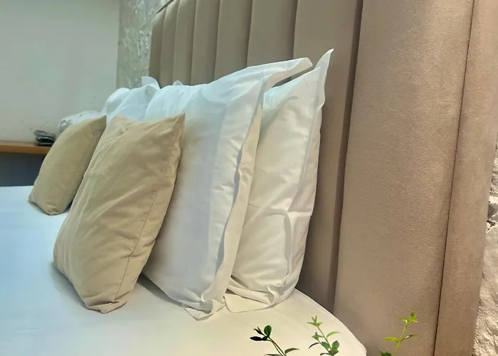 Aatu - Adults Only Otel Peratallada