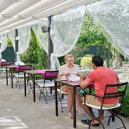 Aatu - Adults Only Hotel 4*